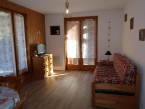 Appartement familial 3 pièces pour 8 personnes, terrasse et parking, centre de Valloire - FR-1-263-455